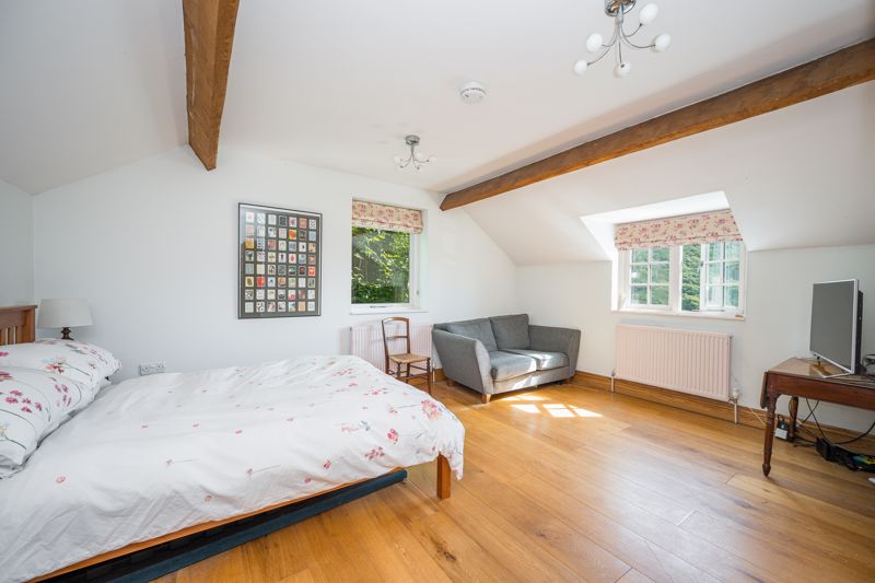 Bedroom- click for photo gallery